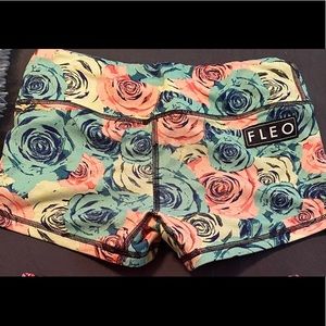 Fleo Shorts